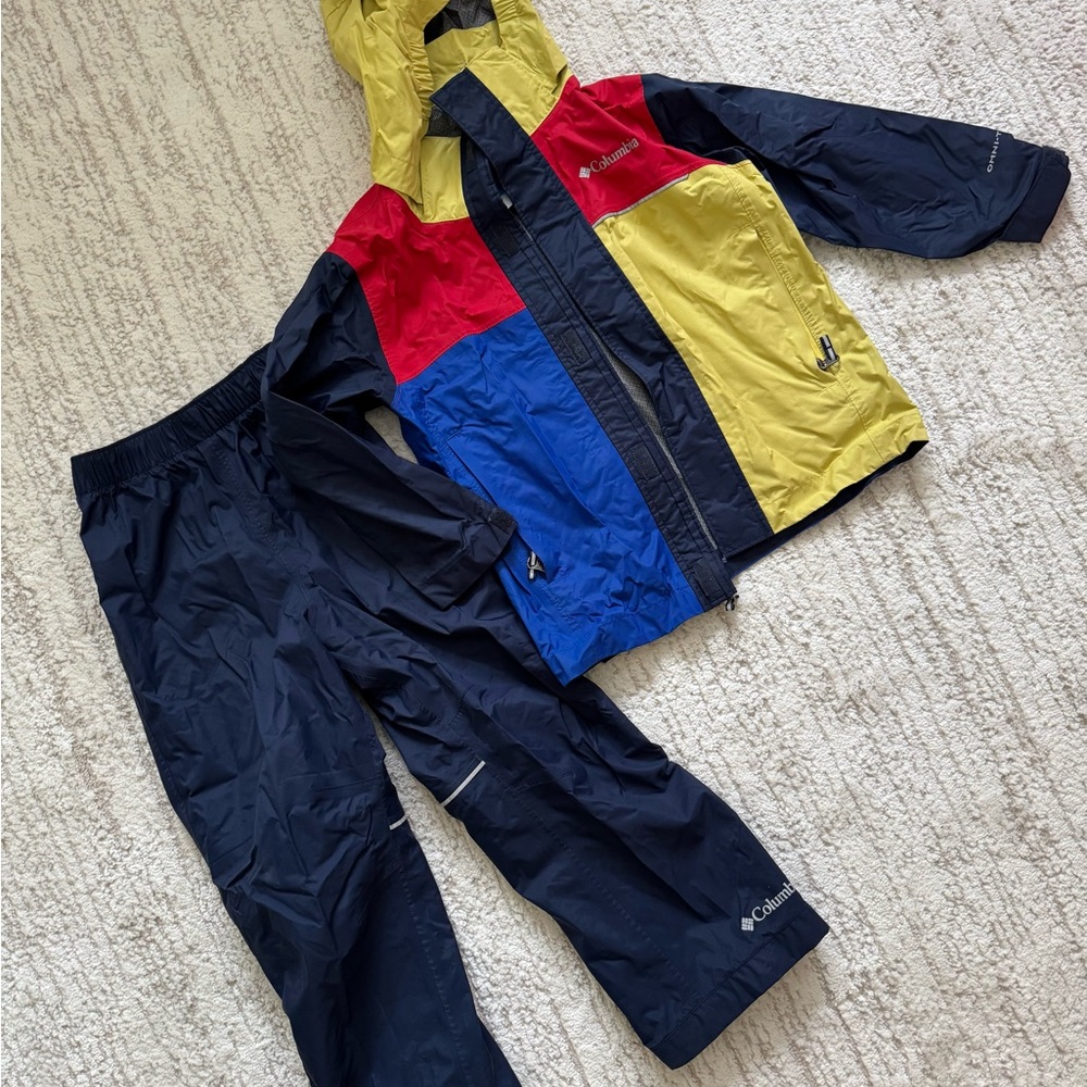 Columbia Rain coat and pants suit size 3t 4t xxs